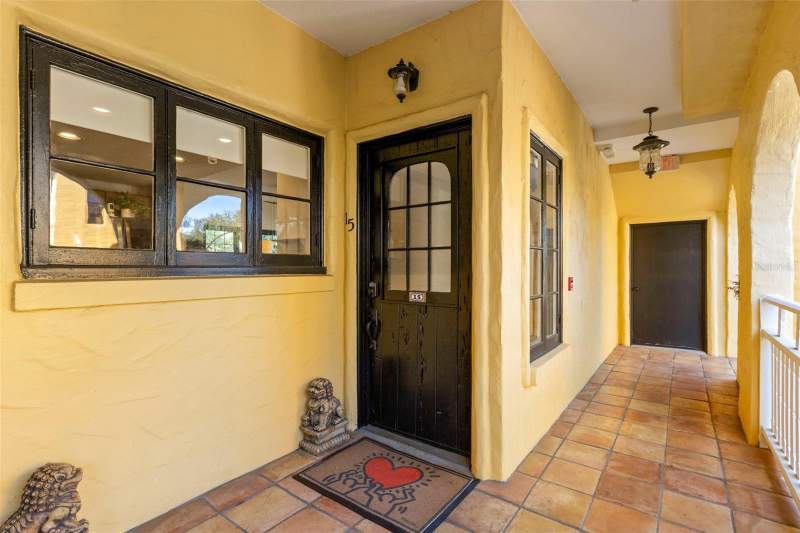 2 bedroom Condominium at 210 22nd Avenue #15, Hegrado Condo, St Petersburg — photo 5