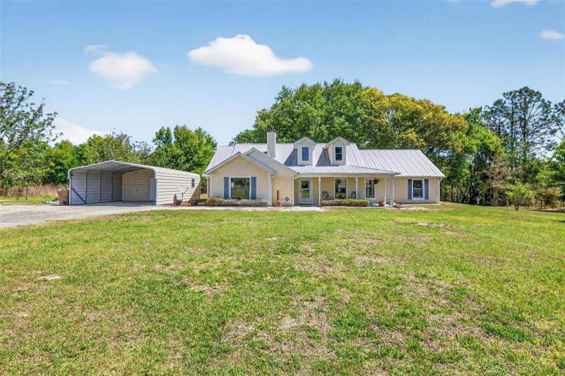 5 bedroom Single Family Residence at 32510 Whitney Road, Leesburg, Leesburg — photo 2