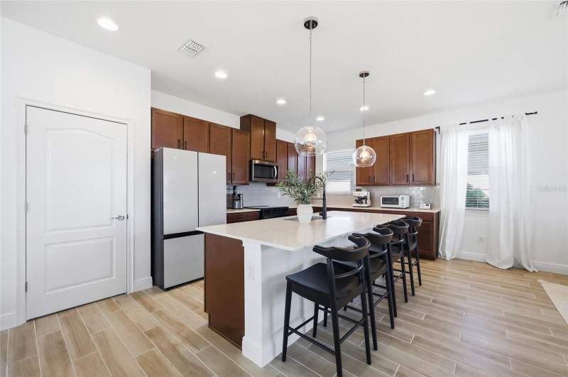 4 bedroom Single Family Residence at 6699 Alder Road, Harmony West Ph 1A, St Cloud — photo 3