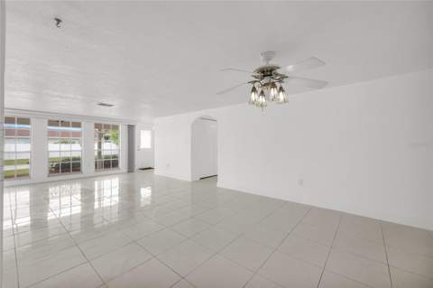 4618 Corner Court, New Port Richey FL - photo 15 of 44