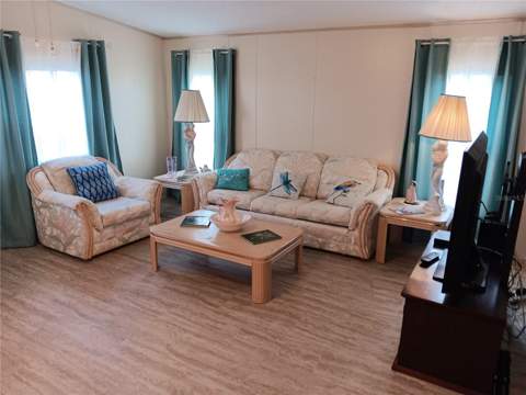 37536 Amigo Drive, Zephyrhills FL - photo 8 of 44