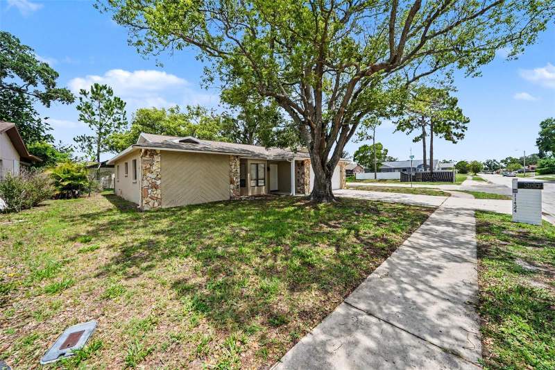 3 bedroom Single Family Residence at 11424 Scallop Drive, Executive Woods, Port Richey — photo 4