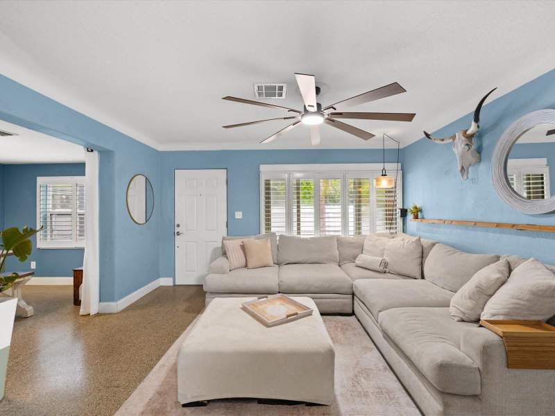 3 bedroom Single Family Residence at 2375 N 81st Street, Jungle Terrace Sec A, St Petersburg — photo 4