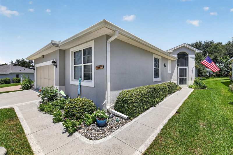3 bedroom Single Family Residence at 20512 Queen Alexandra Drive, Royal Highlands Ph 02-B Lt 1317 Pb 50 Pg, Leesburg — photo 1