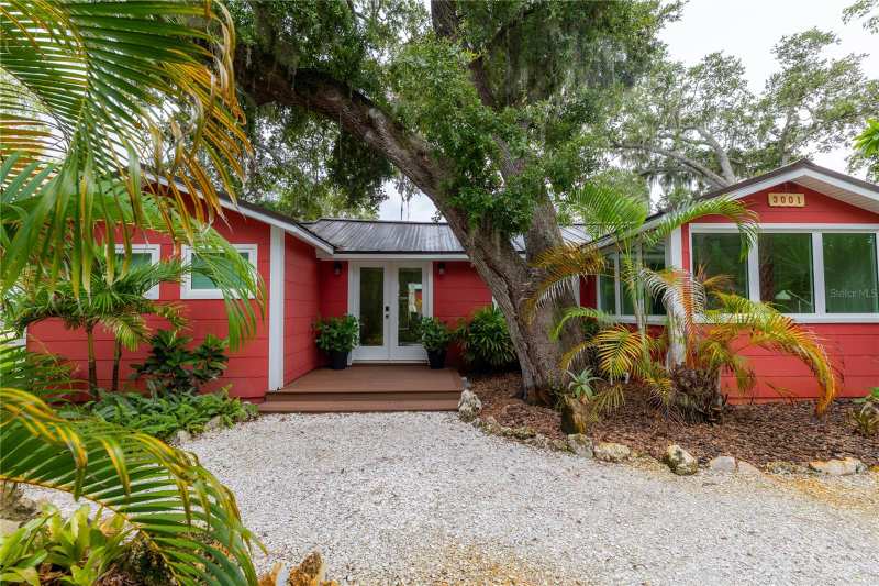2 bedroom Single Family Residence at 3001 51st Street, Torres Add Sub Of Lt 5, Gulfport — photo 1