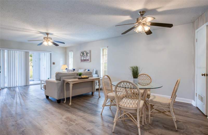 2 bedroom Villa at 2206 CORDOVA GREEN, CORDOVA GREENS CONDO, SEMINOLE — photo 2