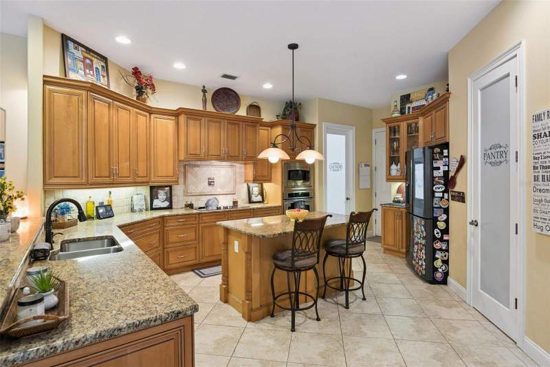 4 bedroom Single Family Residence at 30440 Jubilee Way, Eden Estates, Sorrento — photo 5