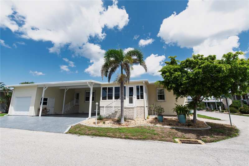 3 bedroom Manufactured Home at 22 Freeman Avenue, Windmill Village, Punta Gorda — photo 1