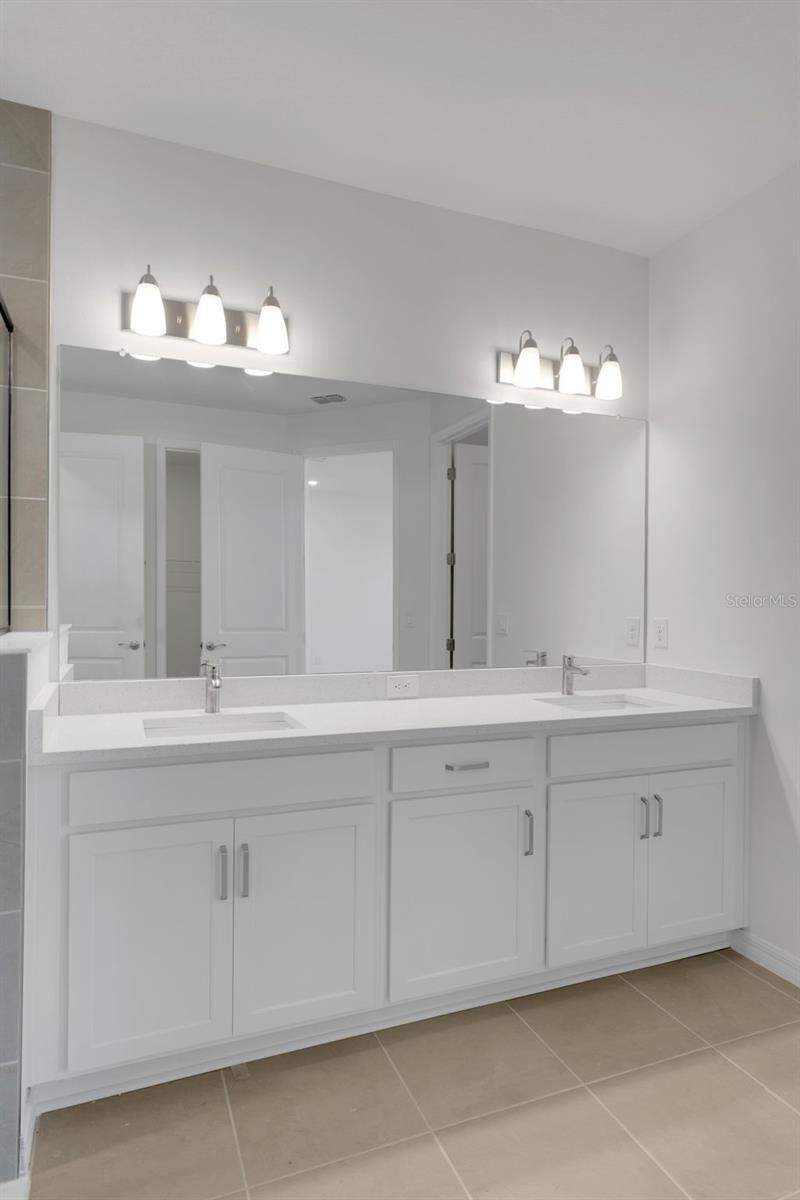 3 bedroom Single Family Residence at 16935 Squirrel Branch Lane, River Hall Country Club, Alva — photo 2