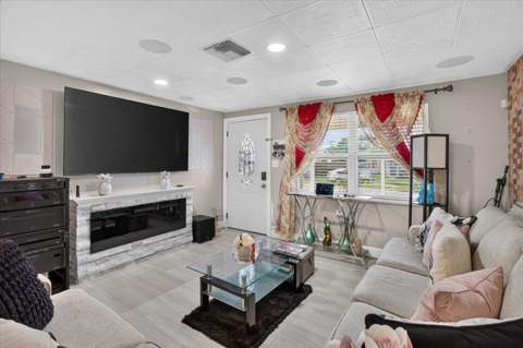1031 Conoley Lane, Holiday FL - photo 15 of 70