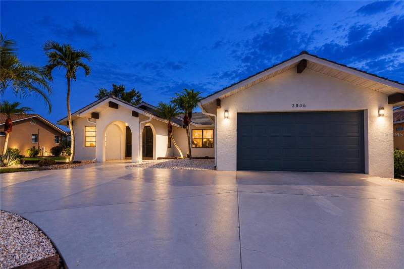 3 bedroom Single Family Residence at 3836 Bordeaux Drive, Punta Gorda Isles Sec 15, Punta Gorda — photo 2