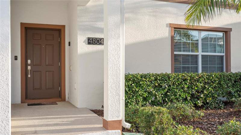 4 bedroom Townhouse at 4804 Lullaby Lane, Storey Lake Ph 3, Kissimmee — photo 2