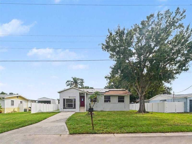 3 bedroom Single Family Residence at 520 Fairhope Drive, Apollo Beach Unit One Pt One, Apollo Beach — photo 2