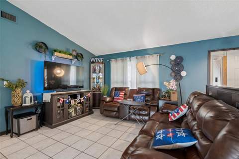 10326 Out Island Drive, Tampa FL - photo 6 of 41