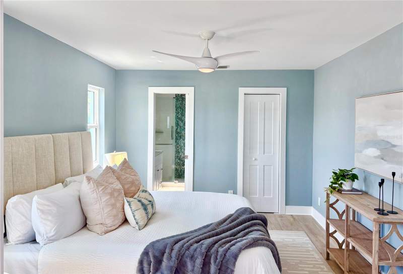 3 bedroom Single Family Residence at 11145 4TH STREET, ISLE OF PALMS 1ST ADD, TREASURE ISLAND — photo 5