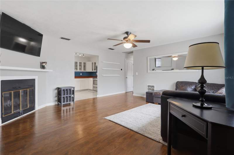 3 bedroom Single Family Residence at 37235 Hannah Lane, Zephyrhills Colony Co Land, Zephyrhills — photo 5