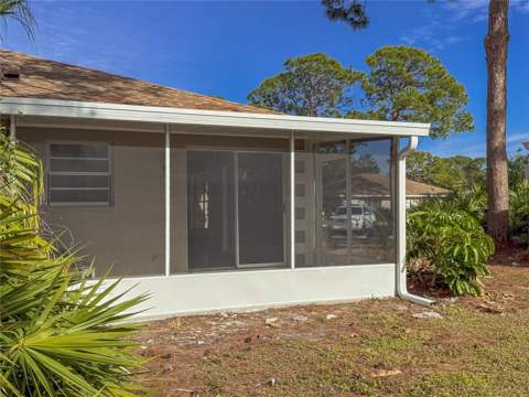 727 N Jefferson Avenue #727, Sarasota FL - photo 6 of 6