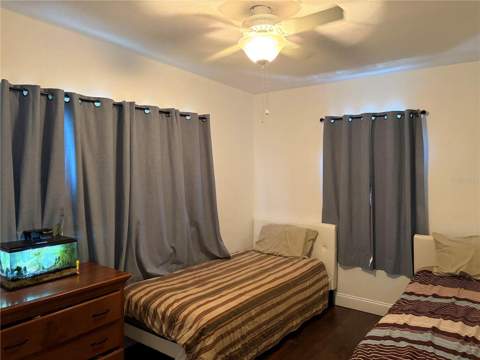908 S Solandra Drive, Orlando FL - photo 8 of 16