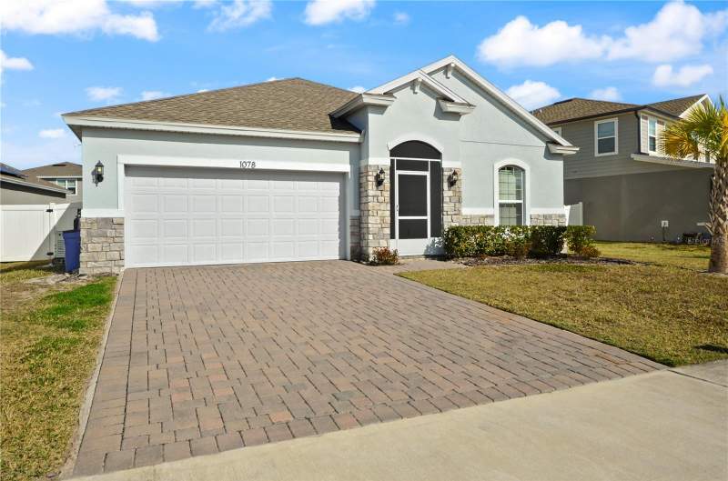 4 bedroom Single Family Residence at 1078 Chelan Falls Drive, Lakewood Park Ph 1, Deland — photo 2