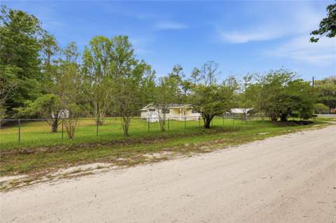 16913 NE 77th Lane, Hawthorne FL - photo 7 of 46