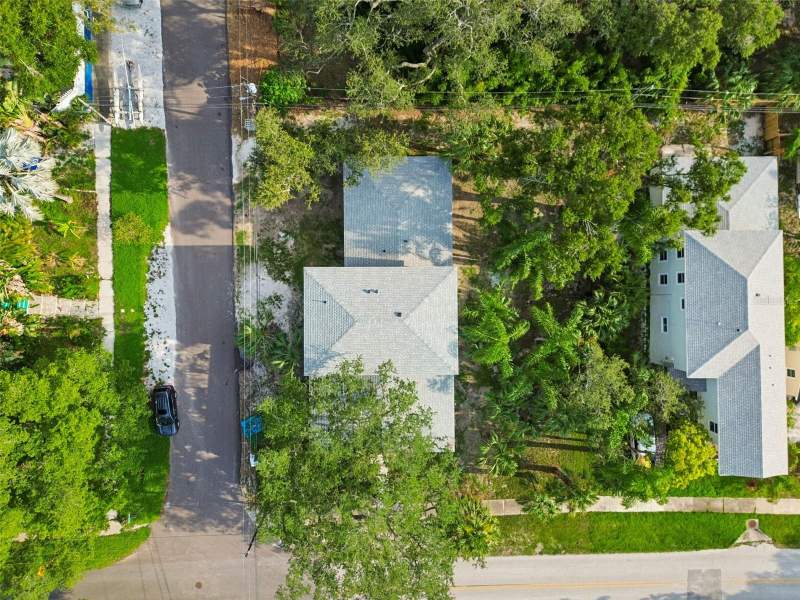 4 bedroom Single Family Residence at 383 Georgia Avenue, Seaside Assembly, Crystal Beach — photo 4