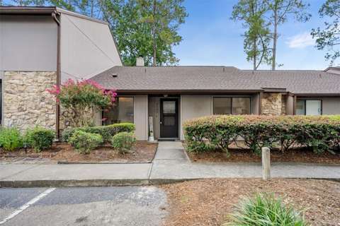 3723 NW 55Th Place, home for sale in Gainesville 32653