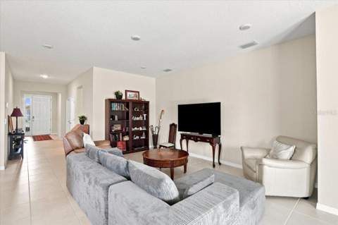 3804 N Maryland Avenue, Plant City FL - photo 7 of 56