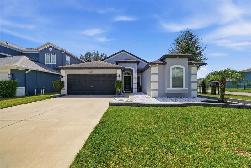 3 bedroom Single Family Residence at 4037 Warwick Hills Drive, Country Walk Increment F Ph 02, Wesley Chapel — photo 1