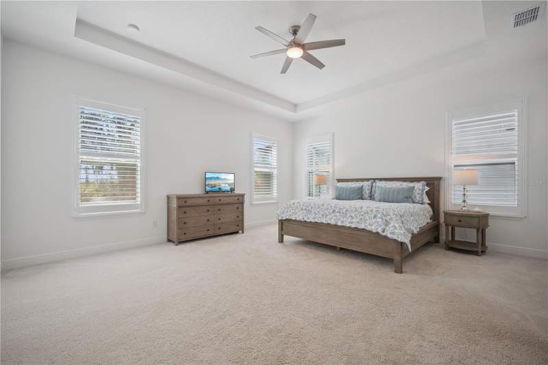 5 bedroom Single Family Residence at 17588 Lake Star Road, Northlake At Ovation, Winter Garden — photo 4