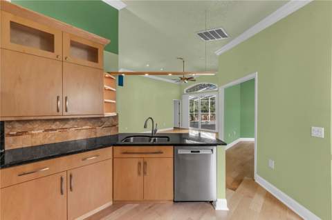761 Lighthouse Drive, Tarpon Springs FL - photo 15 of 52