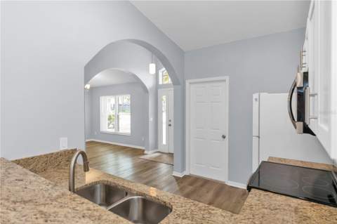 17020 Woodcrest Way, Clermont FL - photo 6 of 6
