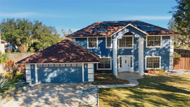 1201 MAJESTIC PALM COURT