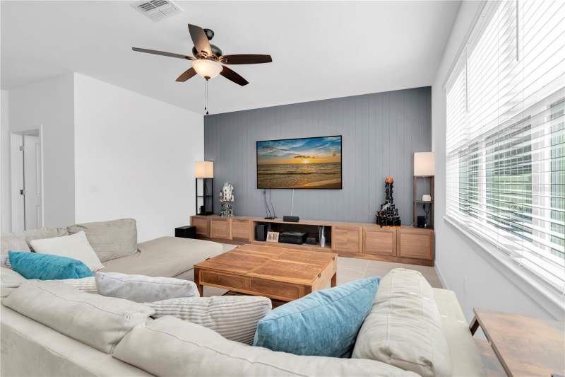5 bedroom Single Family Residence at 4199 Big Sky Drive, Valleybrook, Spring Hill — photo 3