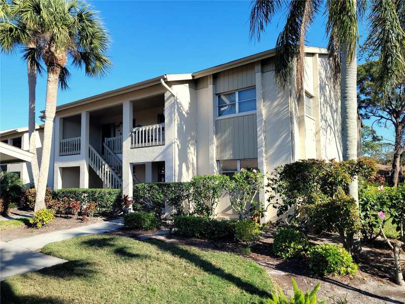 2 bedroom Condominium at 7151 Wood Creek Drive #205, Woodside Terrace Ph 1, Sarasota — photo 1
