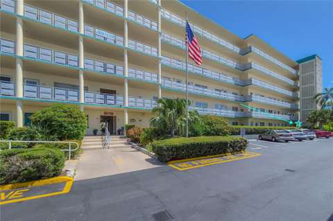 2960 59Th Street #101, home for sale in Gulfport 33707