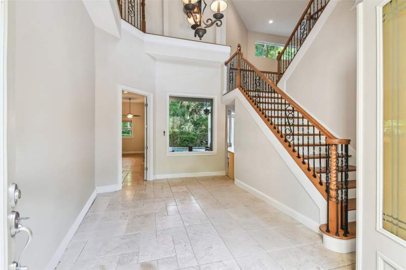 5 bedroom Single Family Residence at 755 Cranes Court, Lake Sybelia Cove, Maitland — photo 3