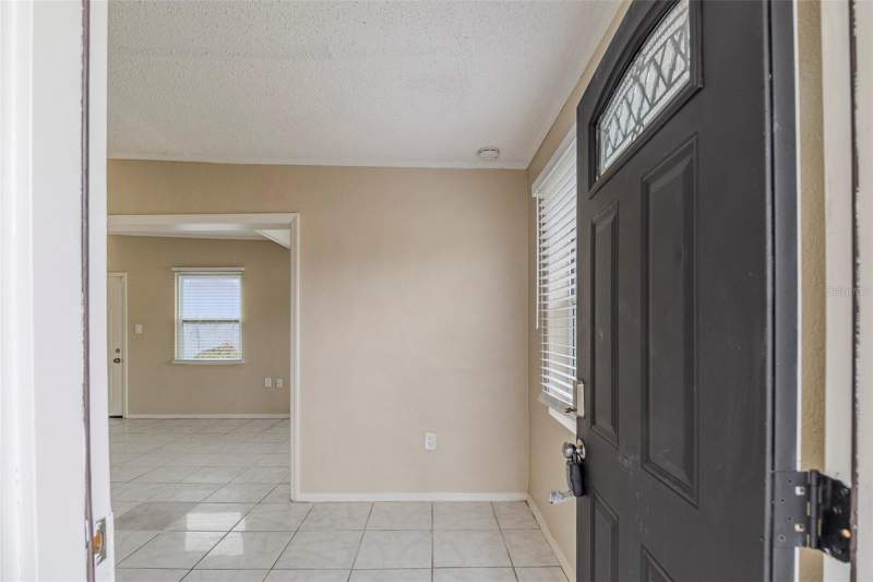 3 bedroom Single Family Residence at 451 Rogers Street, L C Coxs Add, Orlando — photo 4
