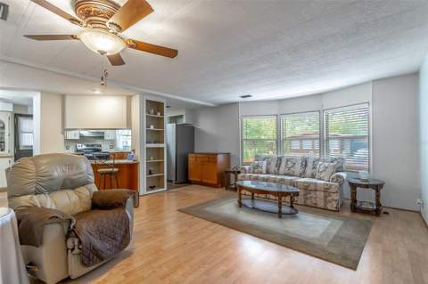 112 E Plantation Boulevard, Lake Mary FL - photo 15 of 65