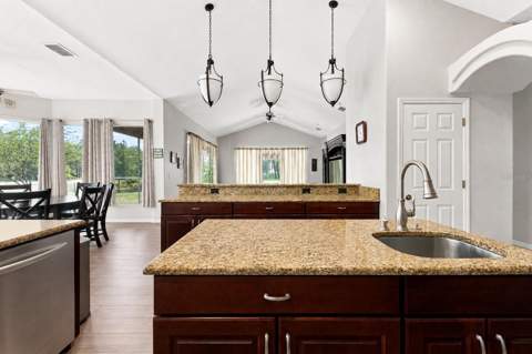 11200 Woodland Waters Boulevard, Weeki Wachee FL - photo 12 of 44
