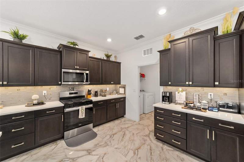 3 bedroom Single Family Residence at 7037 SW 86th Avenue, Weybourne Landing Phase 2, Ocala — photo 4