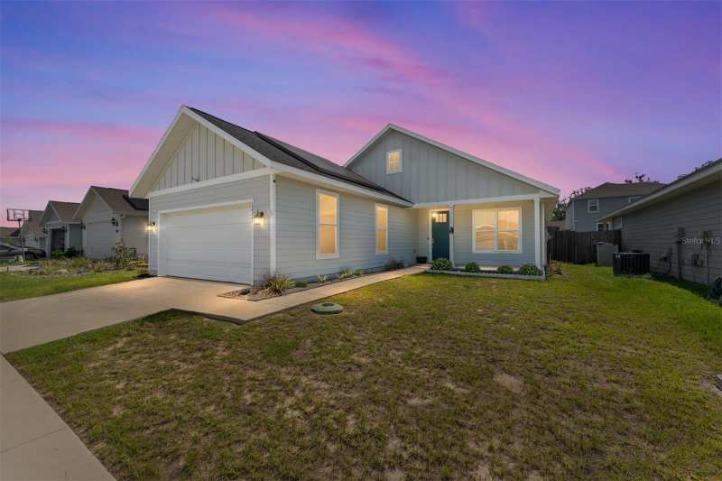 4 bedroom Single Family Residence at 12327 NW 159th Way, Savannah Station Ph 2A Unit 2 Pb 37 Pg 56, Alachua — photo 1