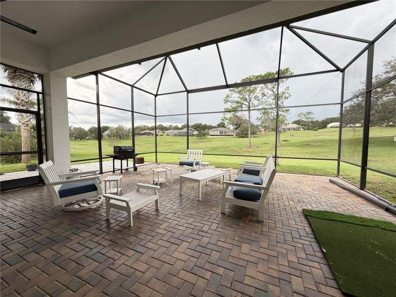 3 bedroom Single Family Residence at 39539 Harbor Hills Boulevard, Harbor Hills Unit 01, Lady Lake — photo 4