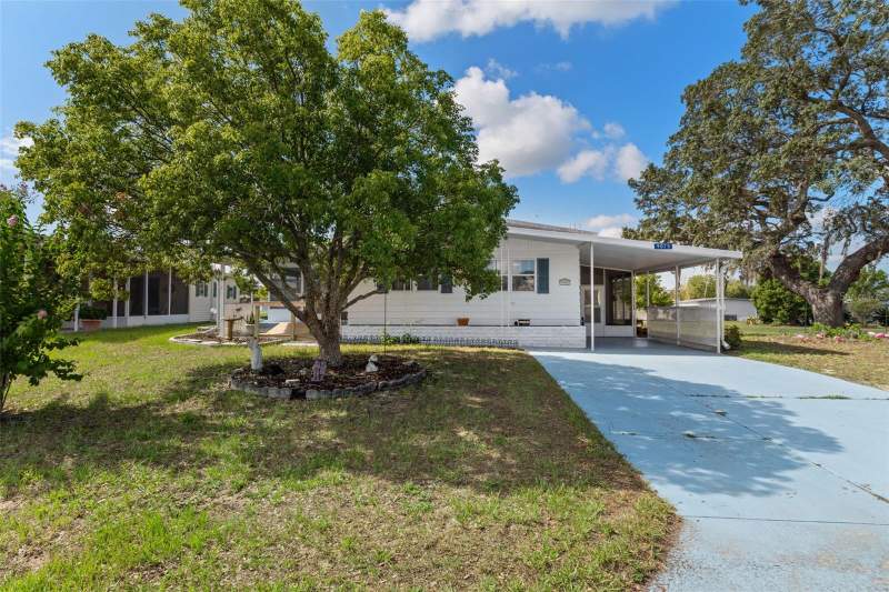 2 bedroom Manufactured Home at 9075 Highpoint Boulevard, High Point Mh Sub, Brooksville — photo 2