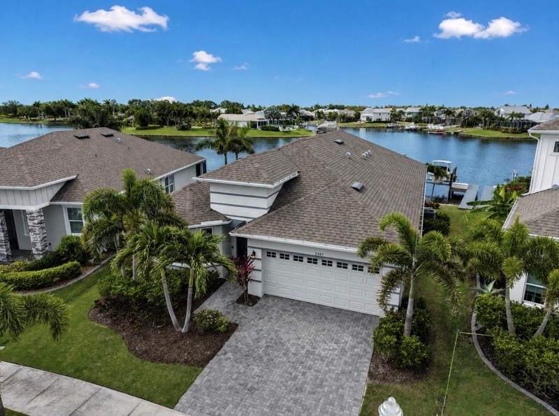 4 bedroom Single Family Residence at 5347 Wishing Arch Drive, Mirabay Prcl 8, Apollo Beach — photo 5