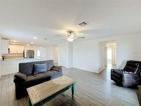 12951 Del Lago Drive, Astatula FL - photo 8 of 57