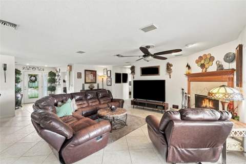 9606 62nd Avenue, St Petersburg FL - photo 8 of 52