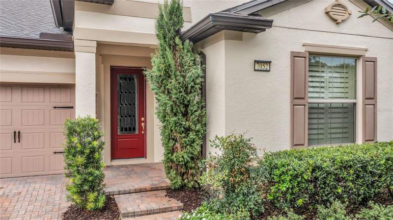 5 bedroom Single Family Residence at 7052 ENCHANTED LAKE DRIVE, LAKEVIEW POINTE AT HORIZON WEST, WINTER GARDEN — photo 4