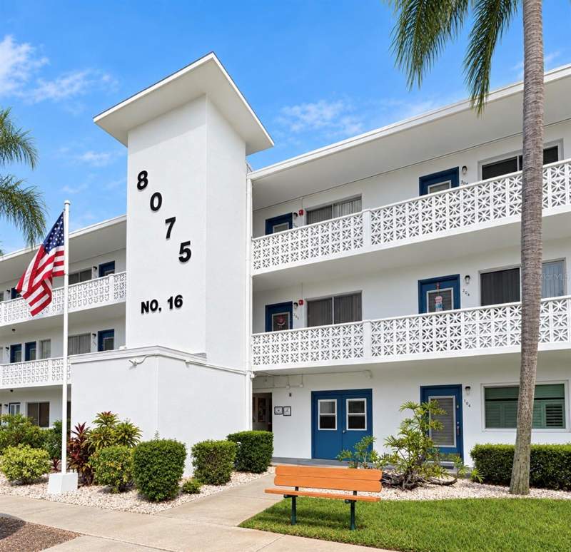 1 bedroom Condominium at 8075 112th Street #302, Seminole Garden Apts Co-Op, Seminole — photo 3