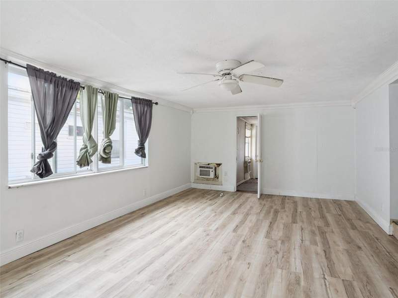 3 bedroom Mobile Home at 13602 Palm Drive, East Lake Harris Estates, Astatula — photo 5