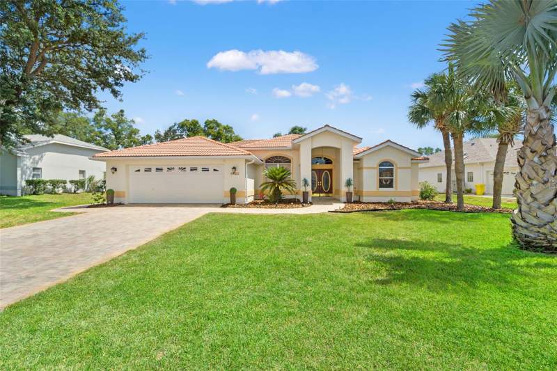 3 bedroom Single Family Residence at 8420 Maybelle Drive, Glen Lakes Ph 1, Weeki Wachee — photo 2